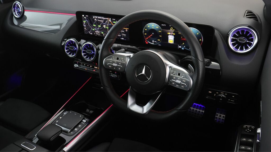 Mercedes-Benz GLA Class Gla 200 Amg Lne Prem Ngt Ed A Black #9