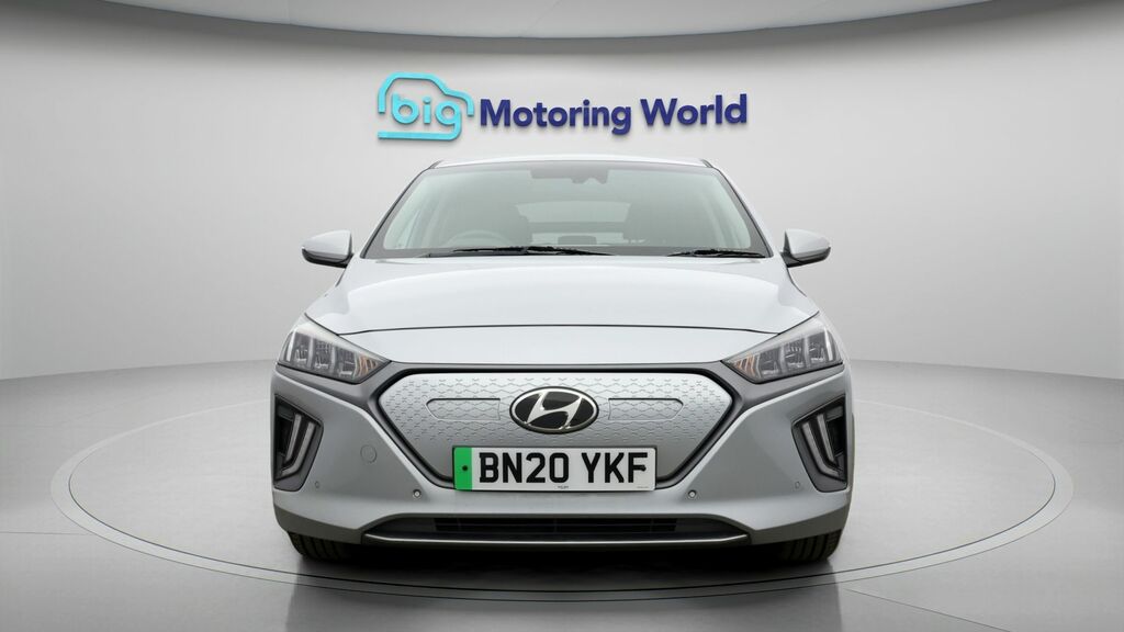 Hyundai Ioniq Premium Se Silver #2