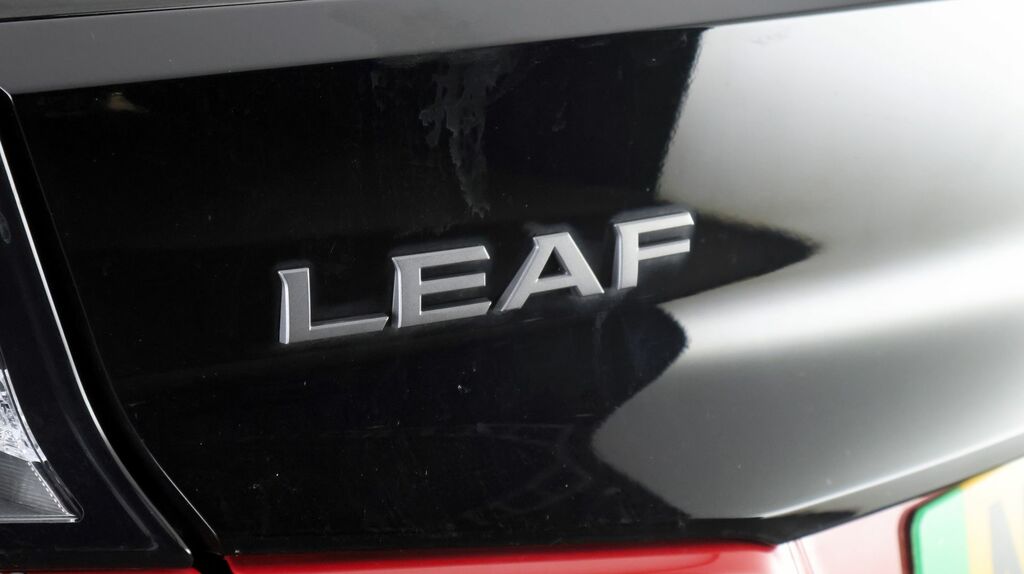 Nissan Leaf 110Kw N-connecta 39Kwh Black #20
