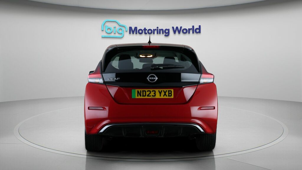 Nissan Leaf Acenta Red #6