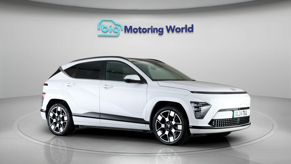 Hyundai Kona Ultimate White