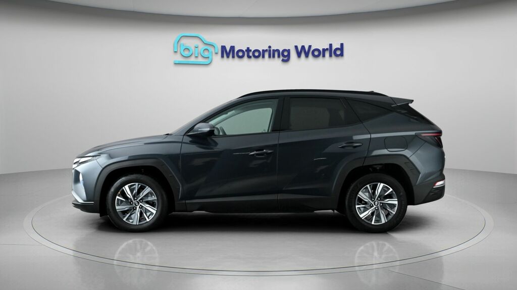 Hyundai Tucson Se Connect Grey #4