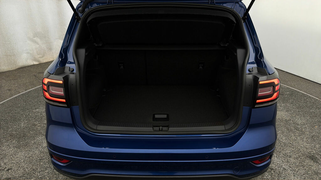 Volkswagen T-Cross 1.0 Tsi 95Ps Active Hatchback Blue #16