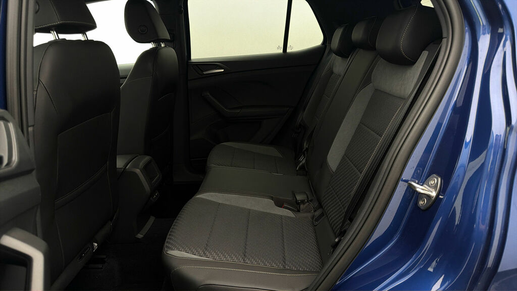 Volkswagen T-Cross 1.0 Tsi 95Ps Active Hatchback Blue #15