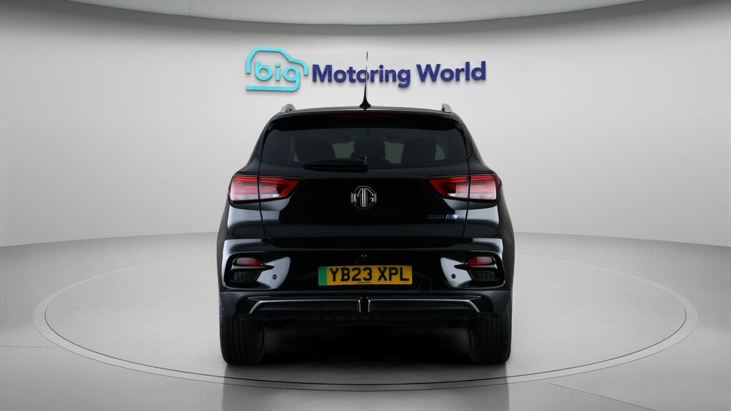 MG ZS Trophy Long Range Black #6