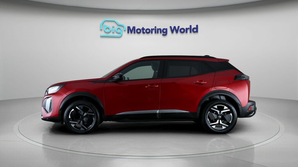 Peugeot 2008 Allure Red #4