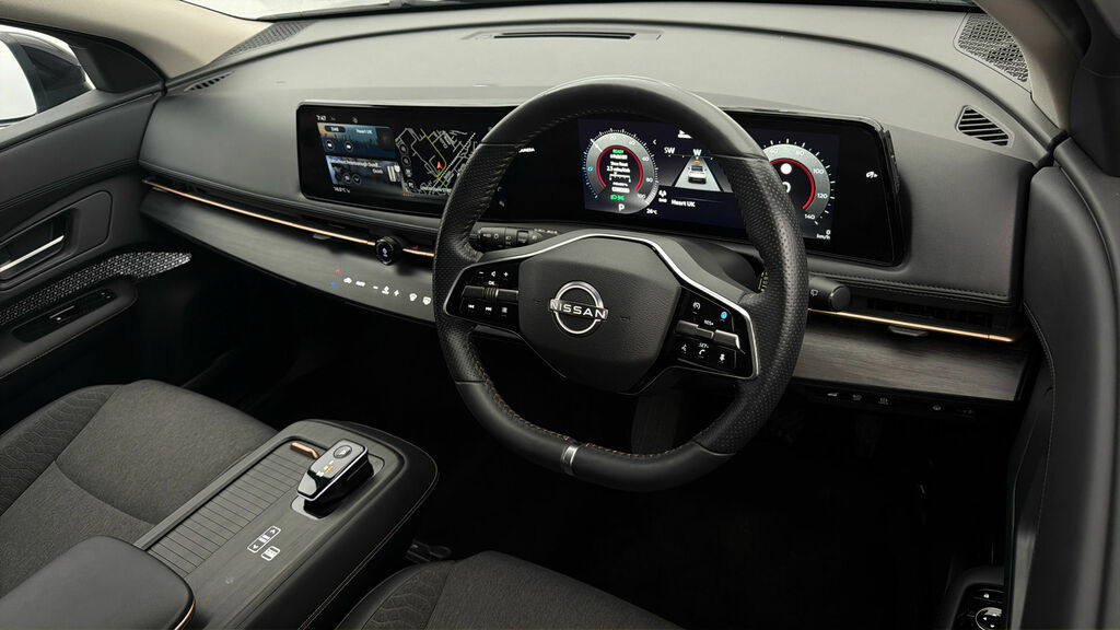 Nissan Ariya Advance Grey