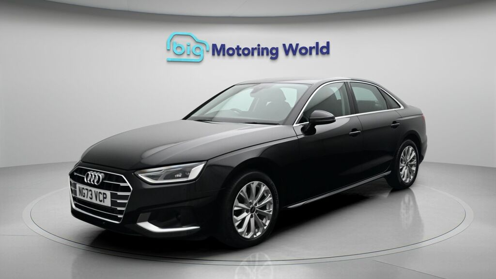 Audi A4 Sport Black #3