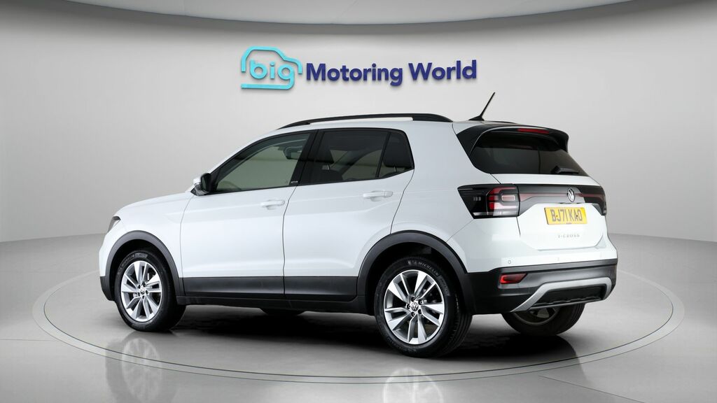 Volkswagen T-Cross Active White #5