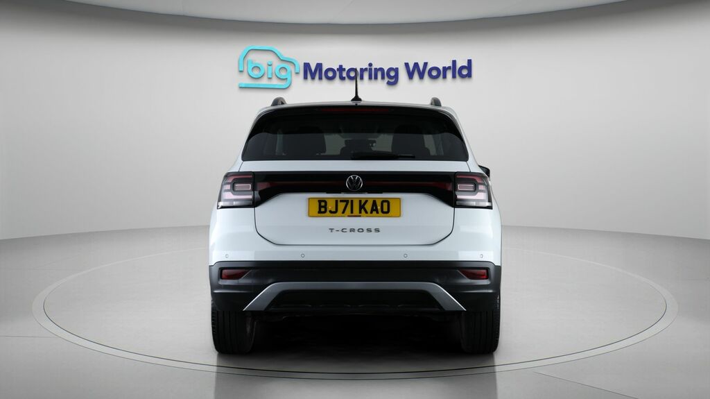 Volkswagen T-Cross Active White #6