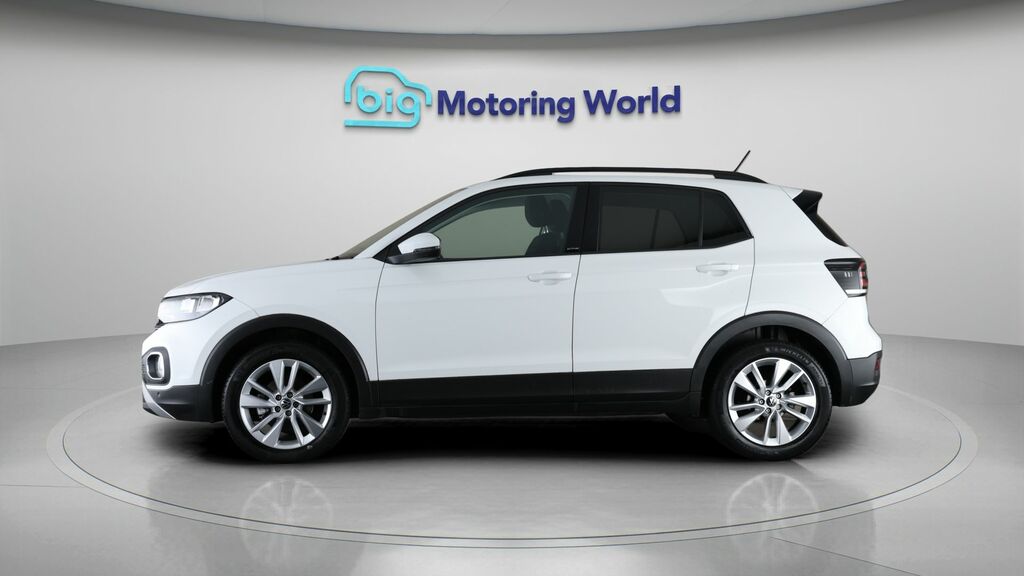 Volkswagen T-Cross Active White #4