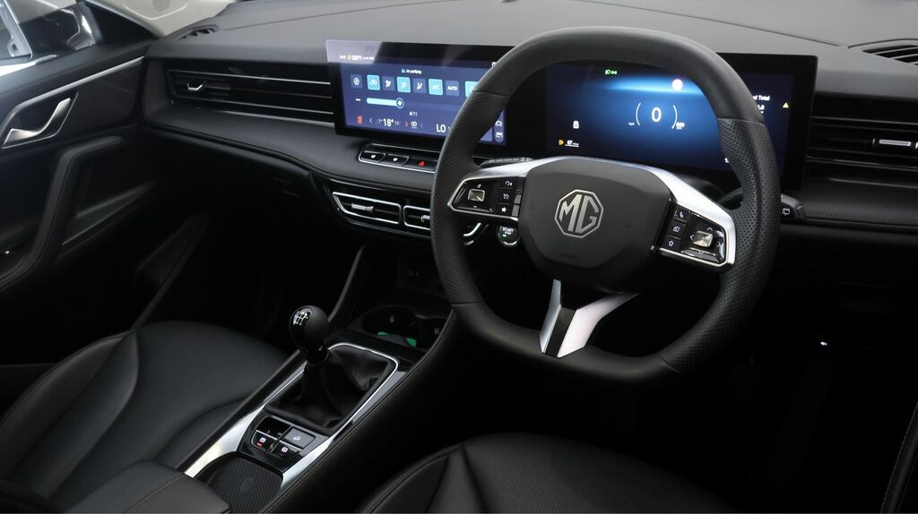 MG HS 1.5 T-gdi 24.7Kwh Trophy Euro 6 Ss Black #9