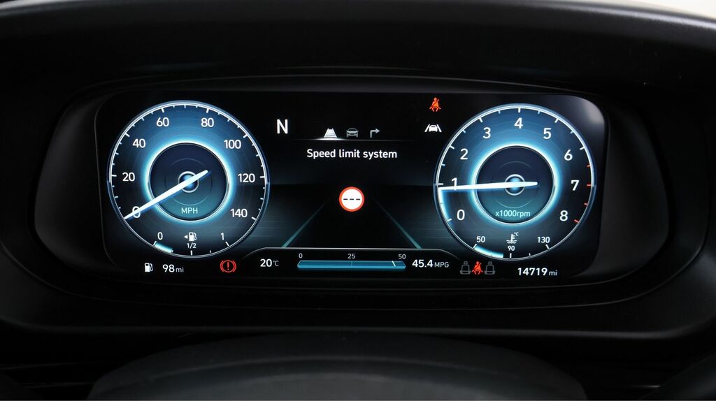 Hyundai I20 1.0T Gdi 48V  #10
