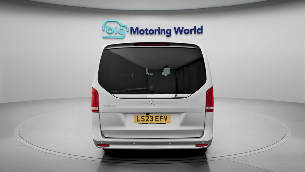 Mercedes-Benz V Class Amg Line Silver #6