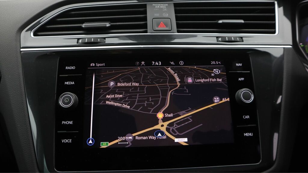 Volkswagen Tiguan R-line Grey #11