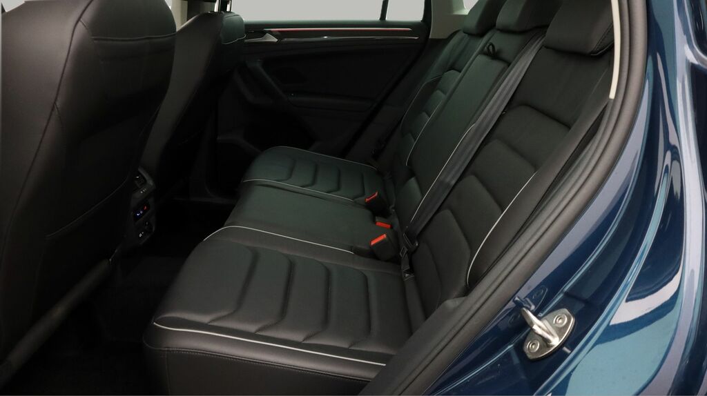 Volkswagen Tiguan R-line Grey #16