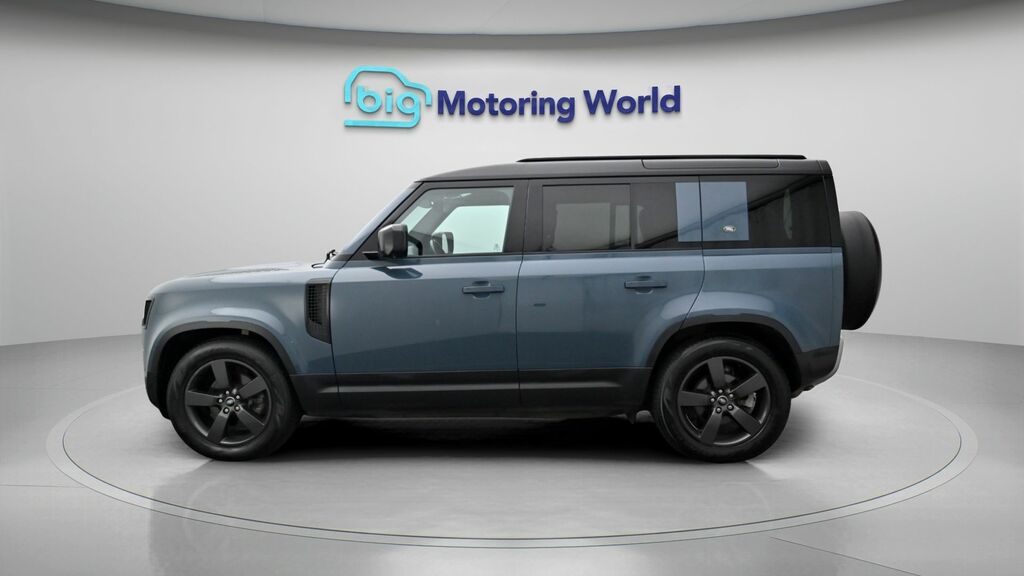 Land Rover Defender 110 Hse Blue #4