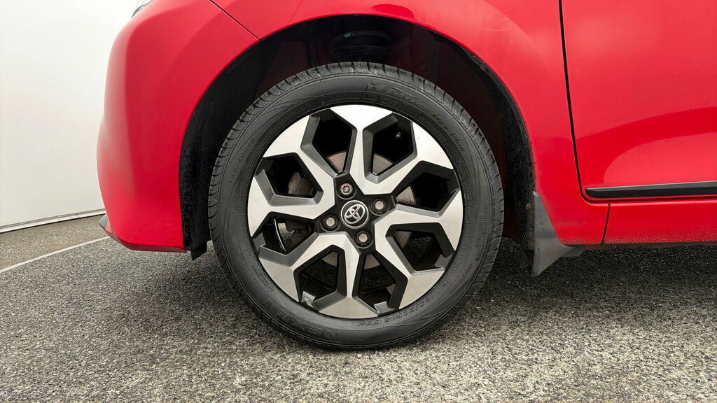 Toyota Aygo X Exclusive Blue #17
