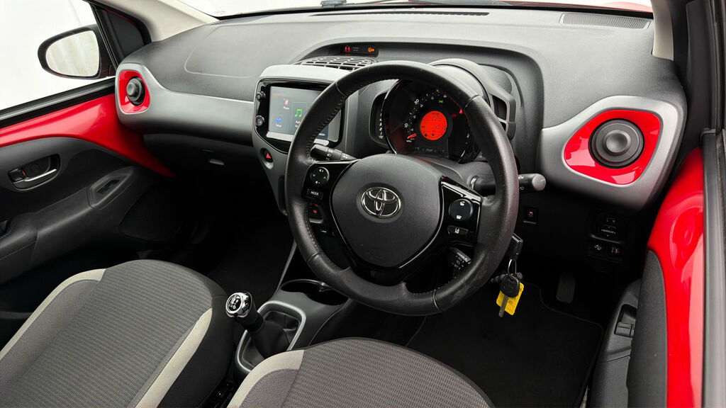 Toyota Aygo X Exclusive Blue #9