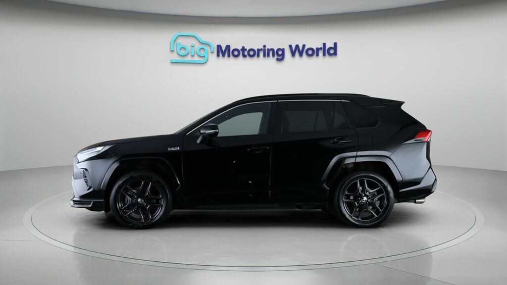 Toyota Rav 4 Gr Sport Black #4