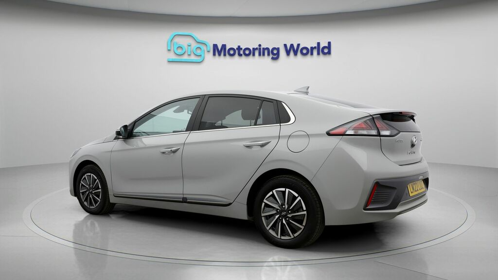 Hyundai Ioniq Premium Se Grey #5