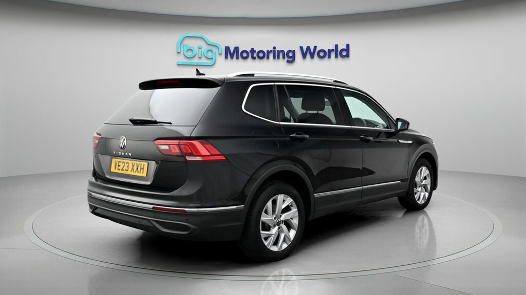Volkswagen Tiguan Allspace Elegance Blue #7