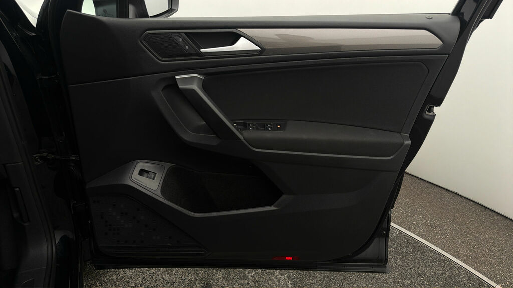 Volkswagen Tiguan Allspace Elegance Blue #14