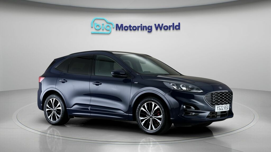 Ford Kuga St-line X Blue