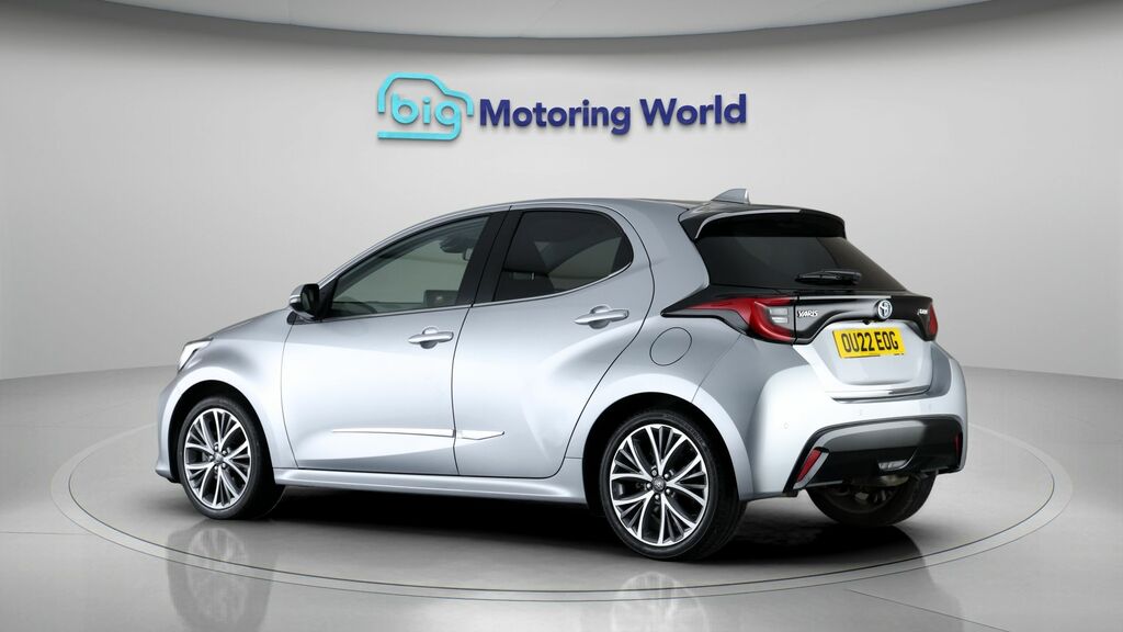 Toyota Yaris Excel Silver #5