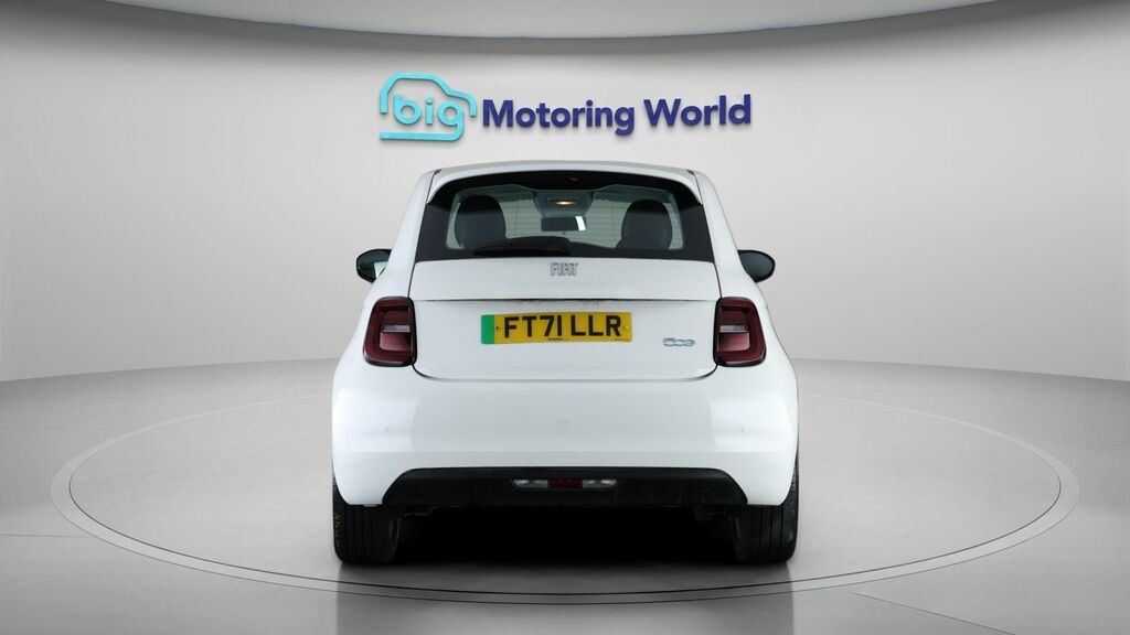 Fiat 500E Icon White #6