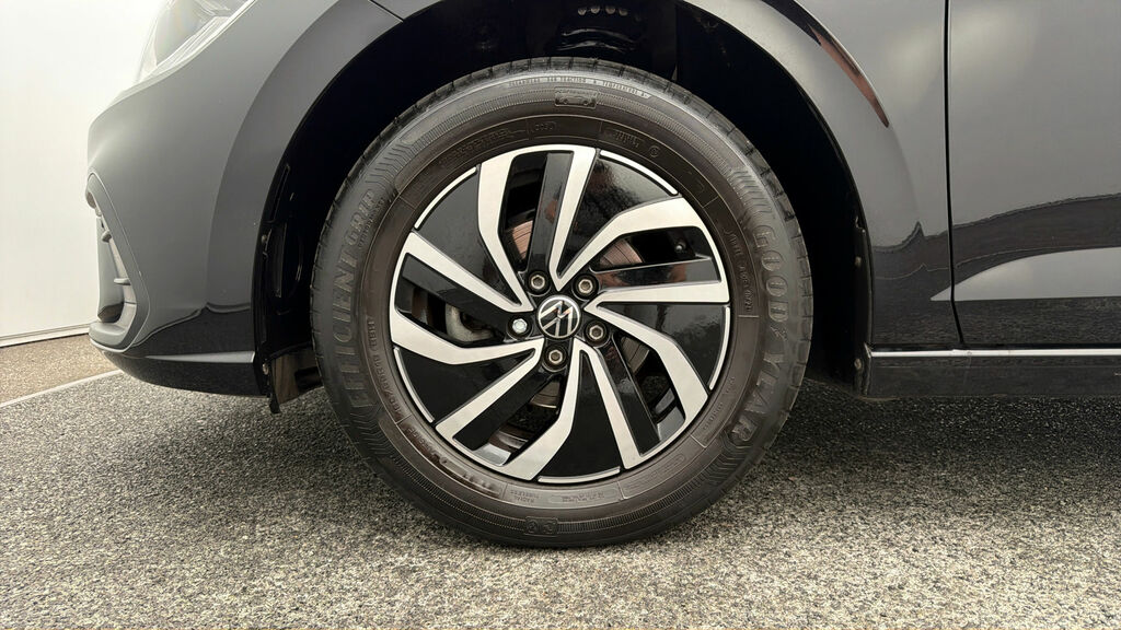 Volkswagen Polo Match Black #17