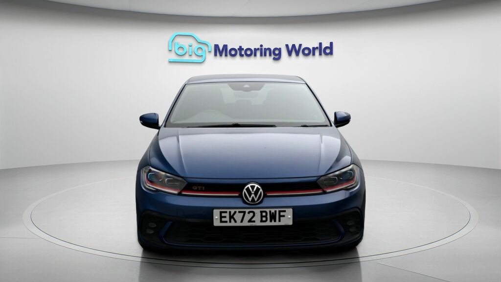 Volkswagen Polo 1.0 Tsi Style Black #2