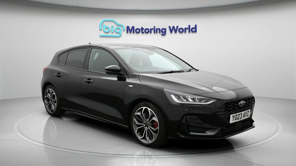 Ford Focus St-line X Black