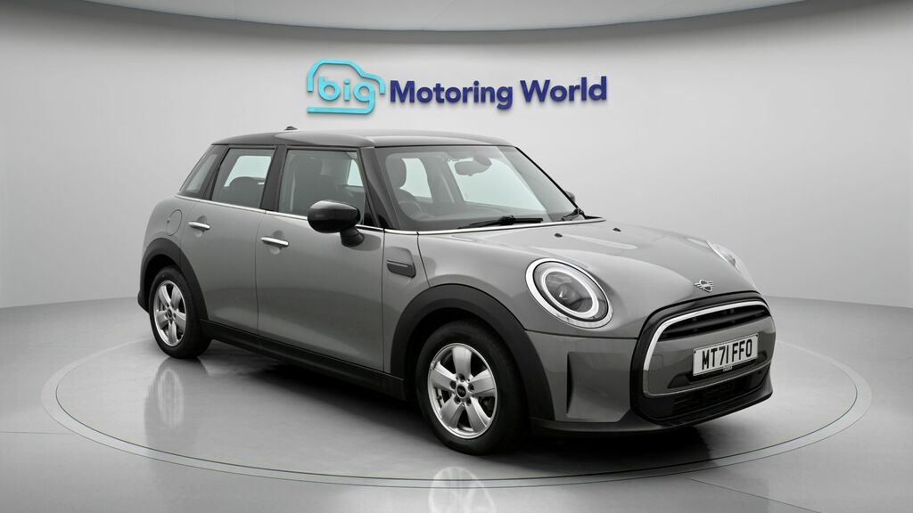 Mini Hatch Cooper Classic Grey