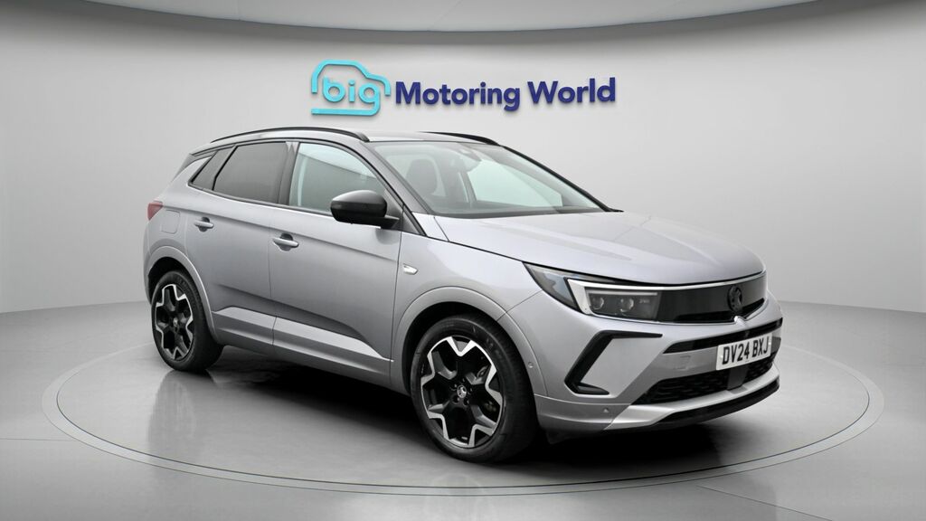 Vauxhall Grandland Ultimate Grey