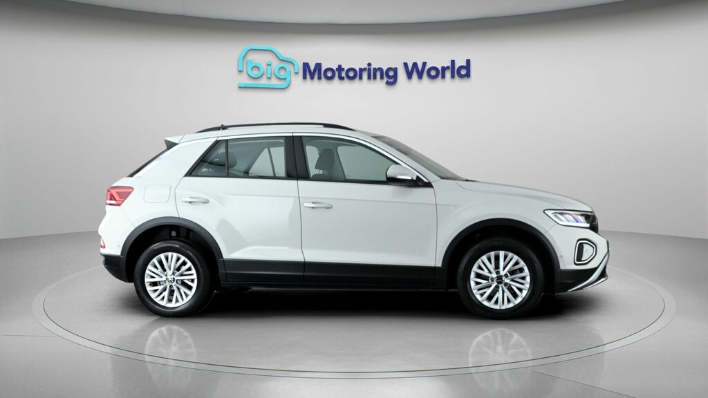 Volkswagen T-Roc 2023 23 2.0 Blue #8