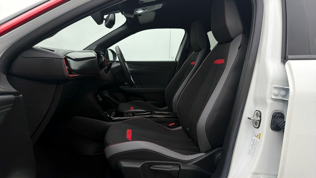 Vauxhall Mokka-e Gs White #5