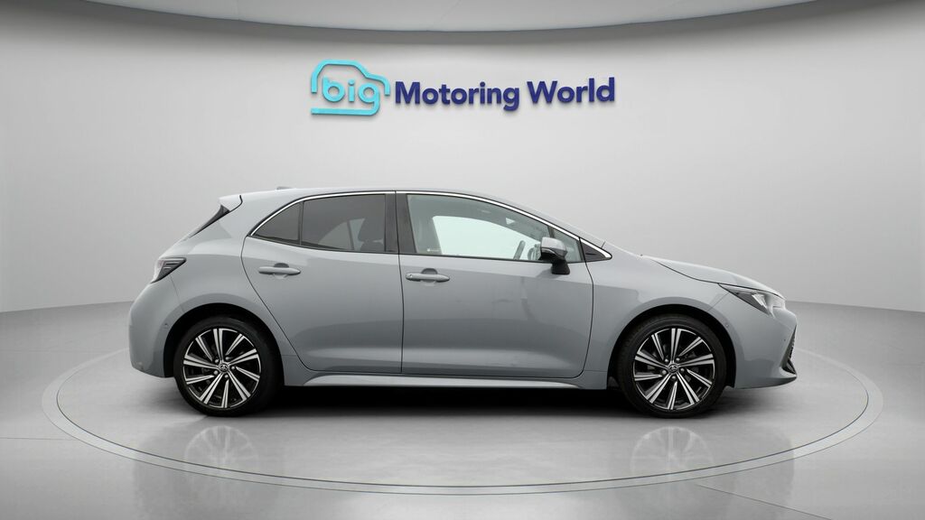 Toyota Corolla Gr Sport Black #8