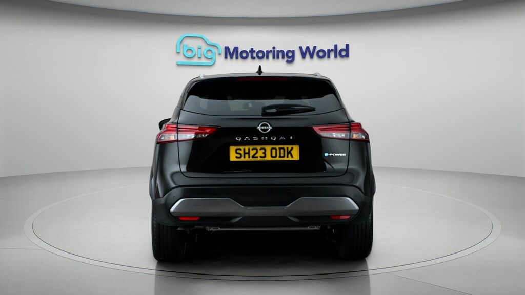 Nissan Qashqai N-connecta Black #6