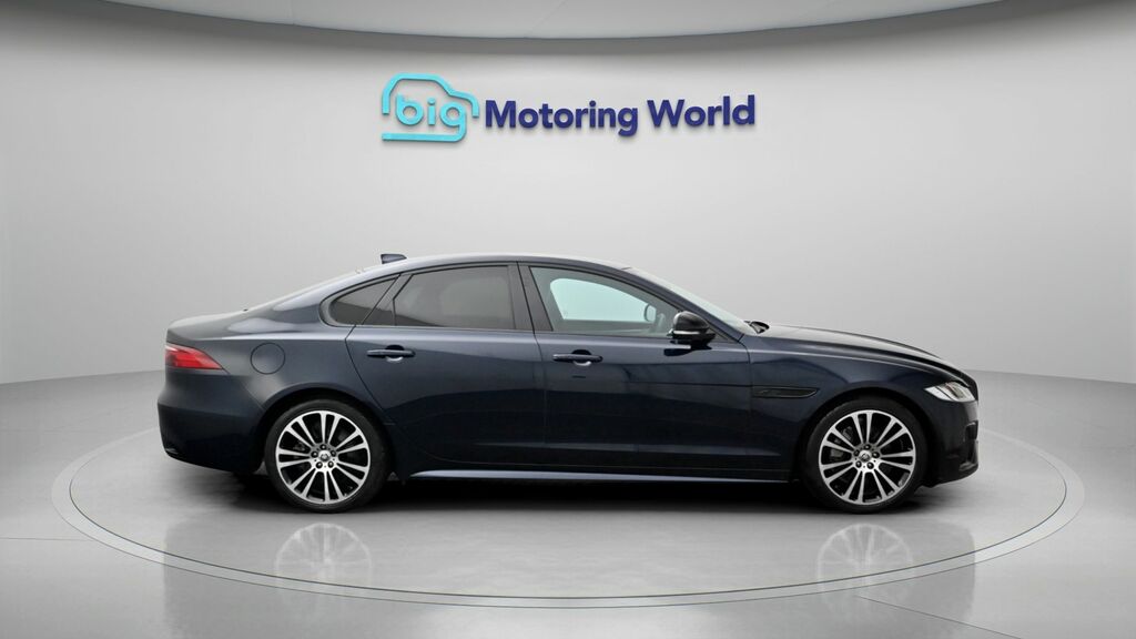 Jaguar XF Jaguar 2.0 D200 R-dynamic Se Black Saloon Grey #8