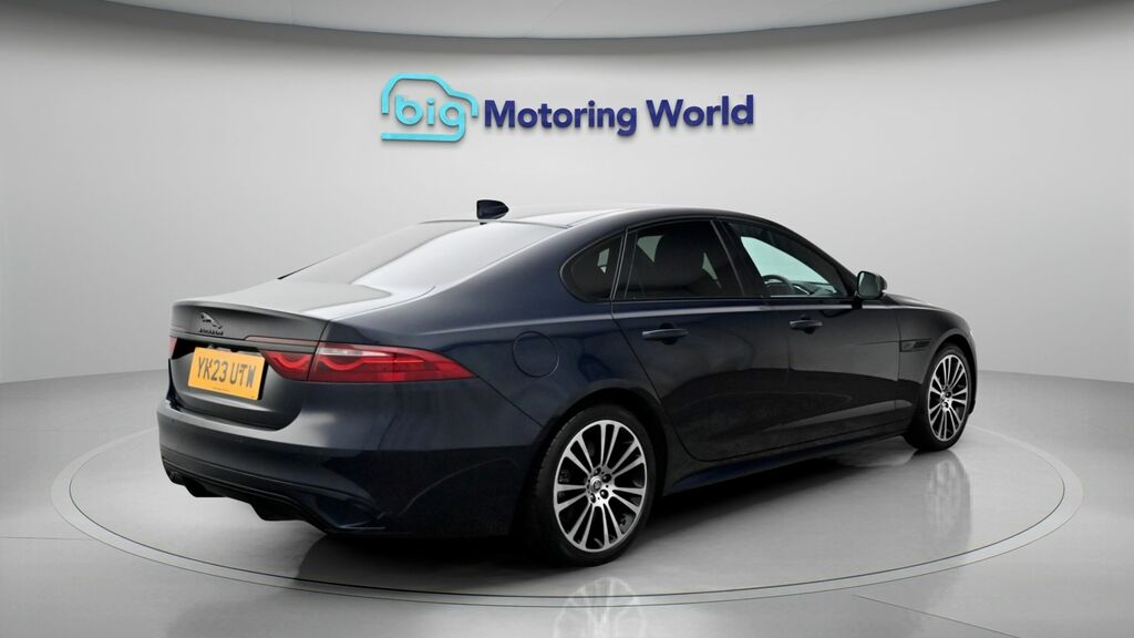 Jaguar XF Jaguar 2.0 D200 R-dynamic Se Black Saloon Grey #7