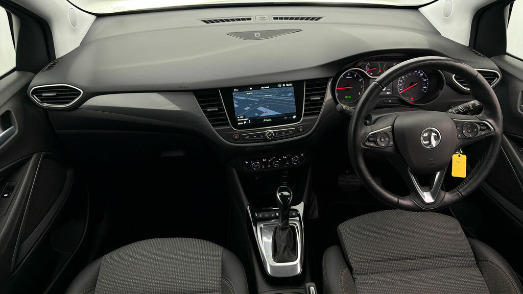 Vauxhall Crossland 1.2 Design White #12