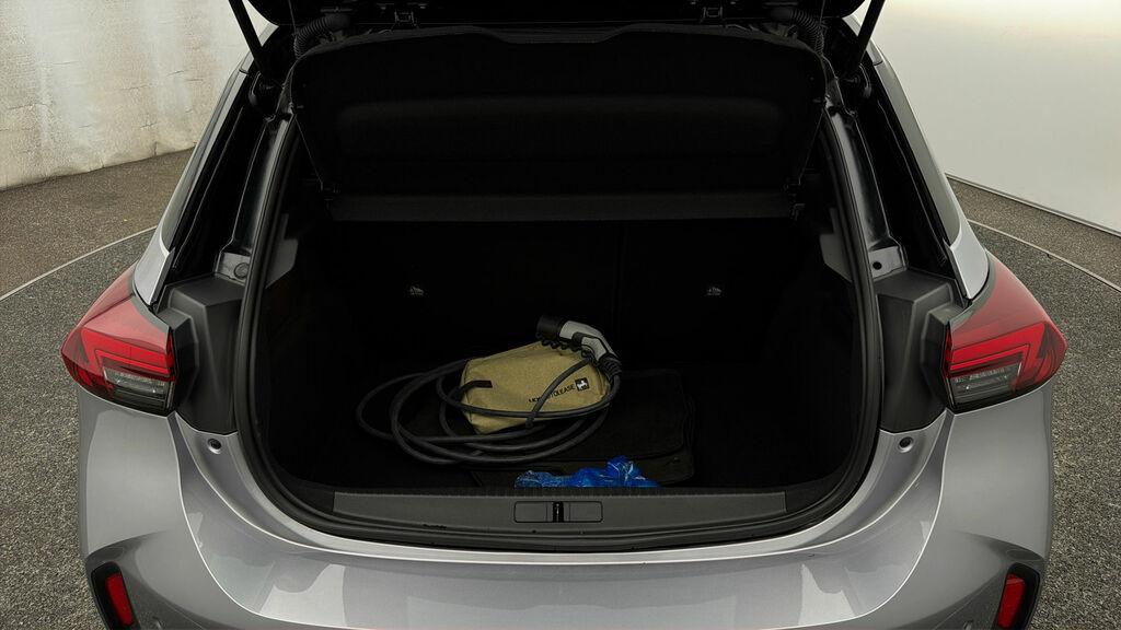 Vauxhall Corsa-e 100Kw Ultimate 50Kwh 11Kw Charge White #16