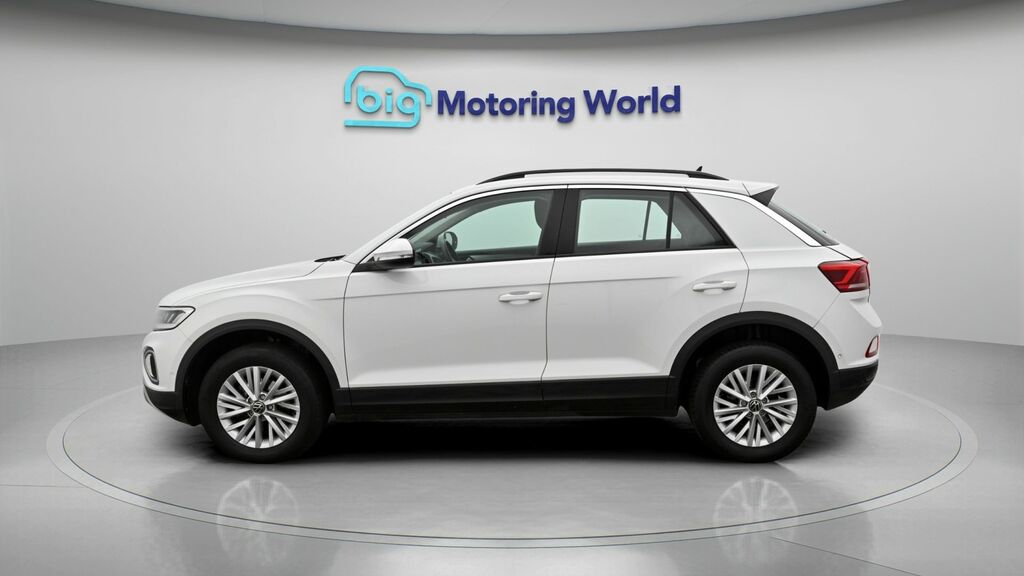 Volkswagen T-Roc Life White #4
