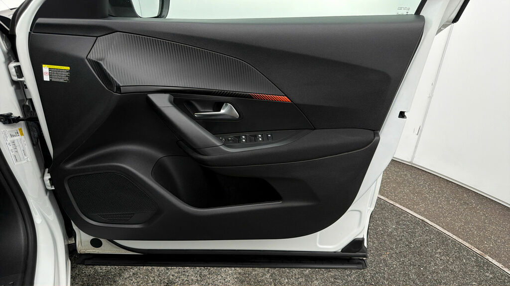 Peugeot e-2008 50Kwh Active Premium 7Kw Charger  #14