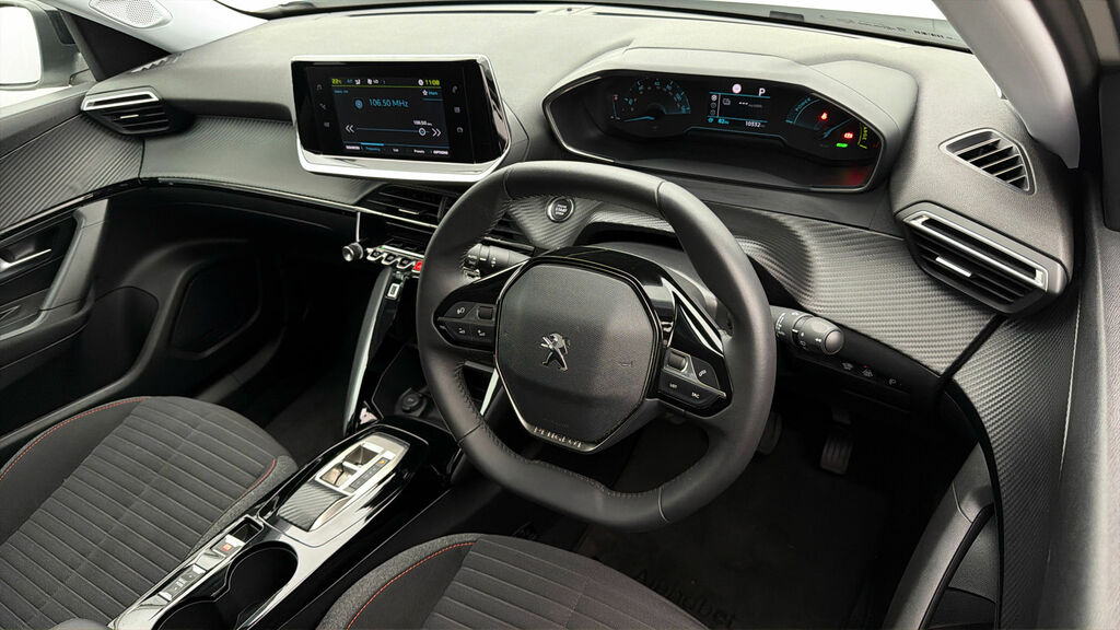 Peugeot e-2008 50Kwh Active Premium 7Kw Charger  #9