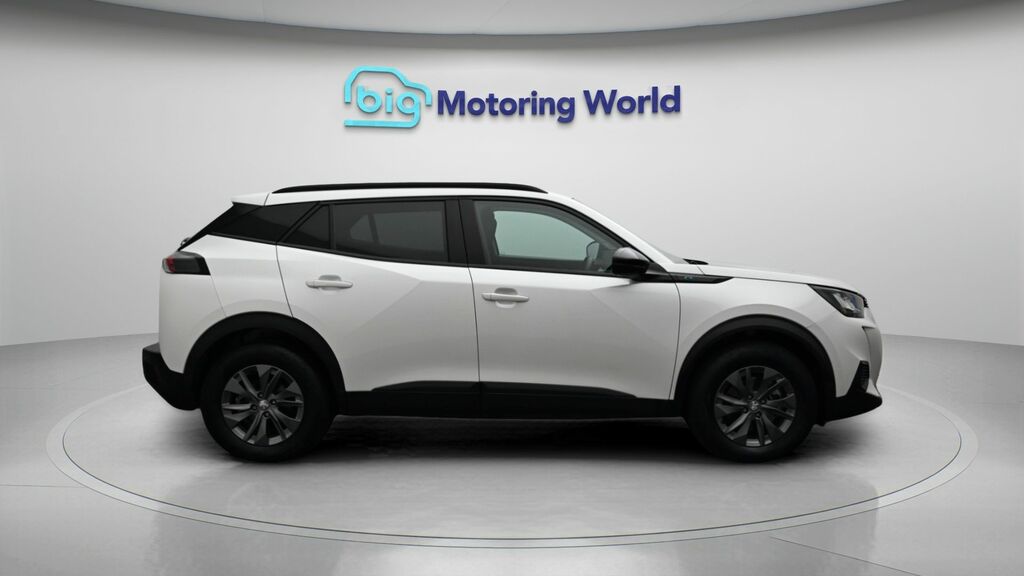 Peugeot e-2008 50Kwh Active Premium 7Kw Charger  #8