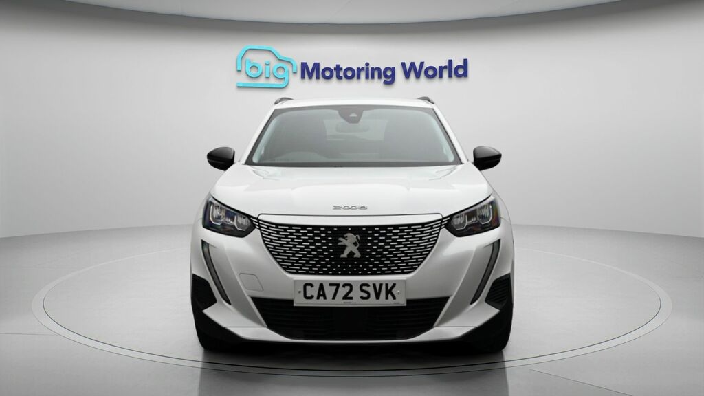 Peugeot e-2008 Active Premium White #2