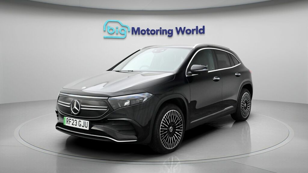 Mercedes-Benz EQA Amg Line Black #3