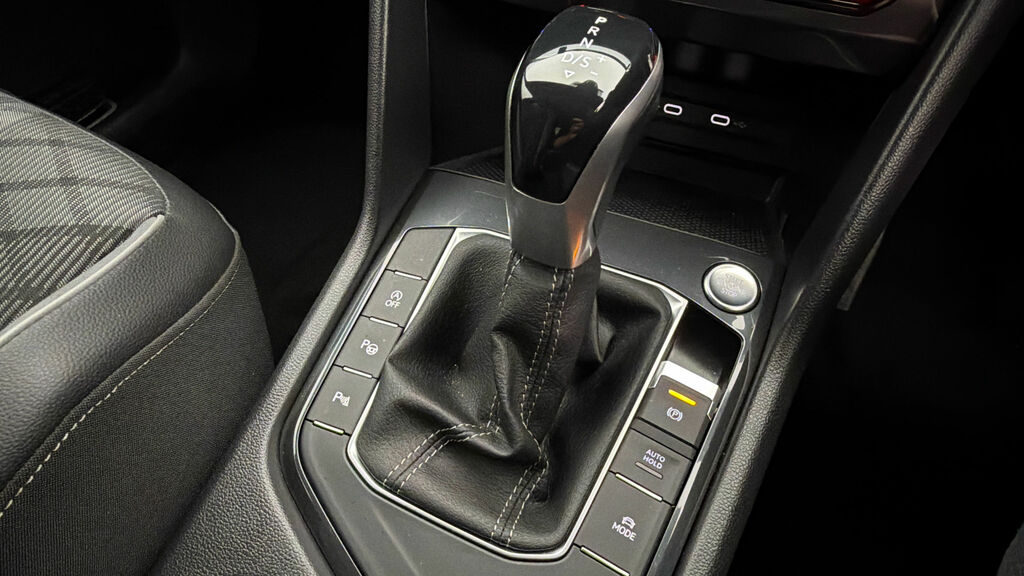 Volkswagen Tiguan Match Black #18